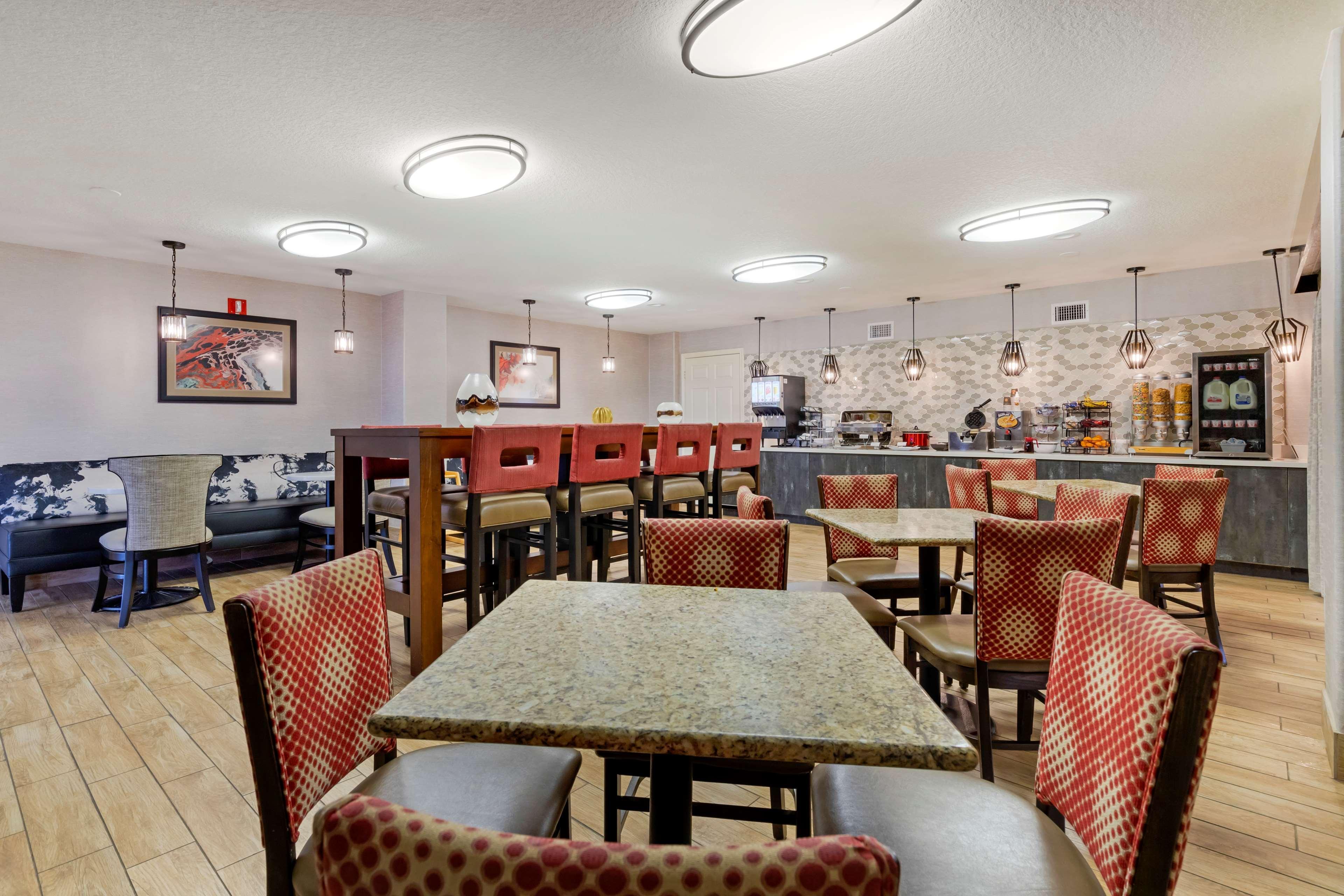Best Western Marble Falls Inn Ngoại thất bức ảnh