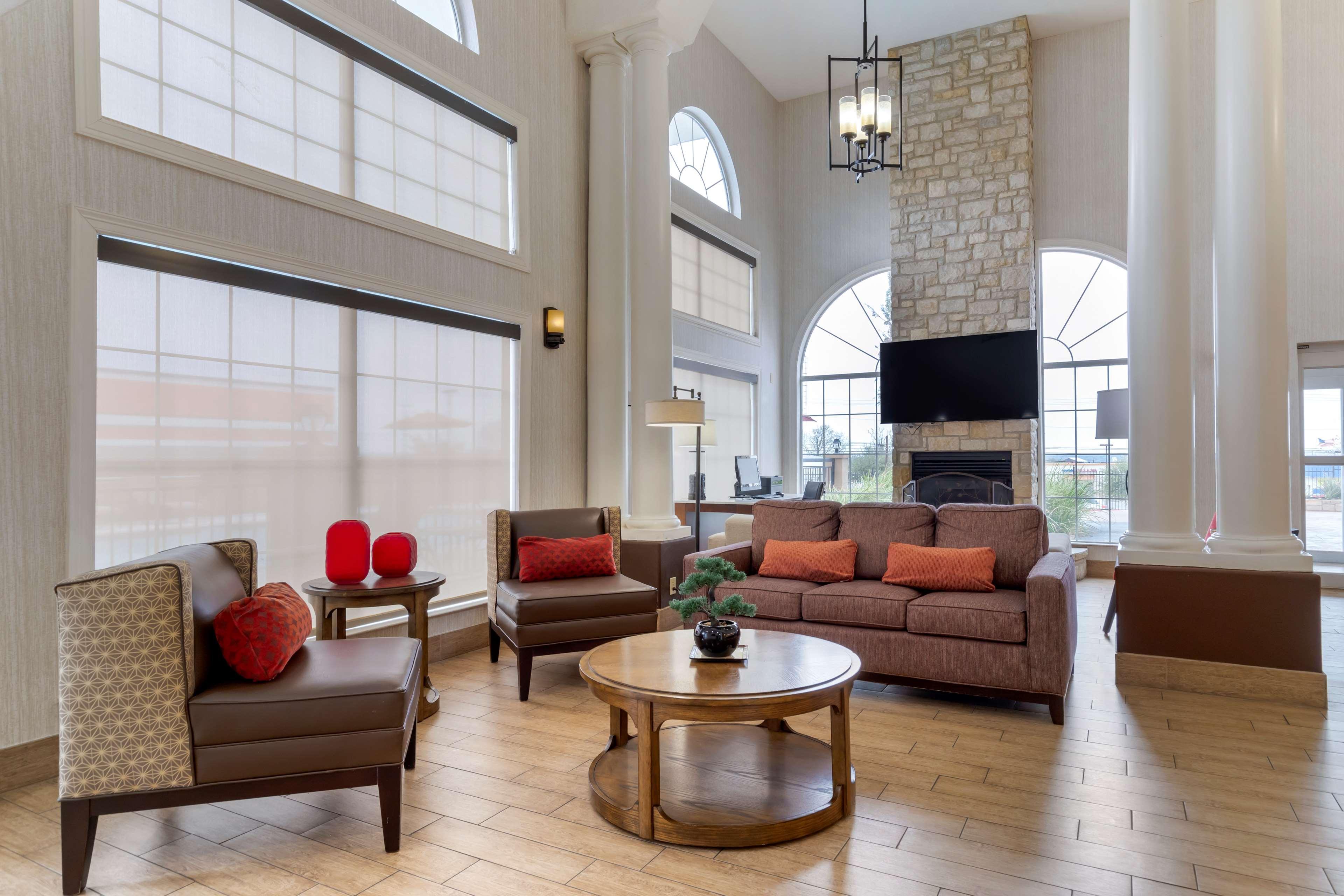 Best Western Marble Falls Inn Ngoại thất bức ảnh