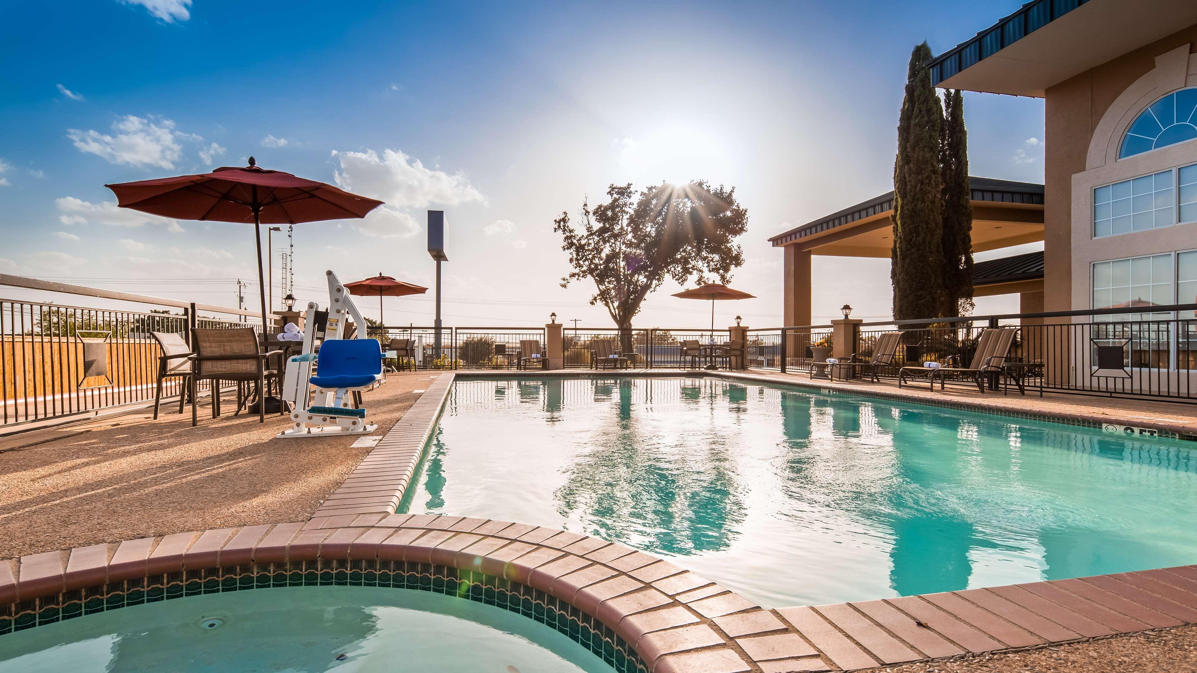 Best Western Marble Falls Inn Ngoại thất bức ảnh