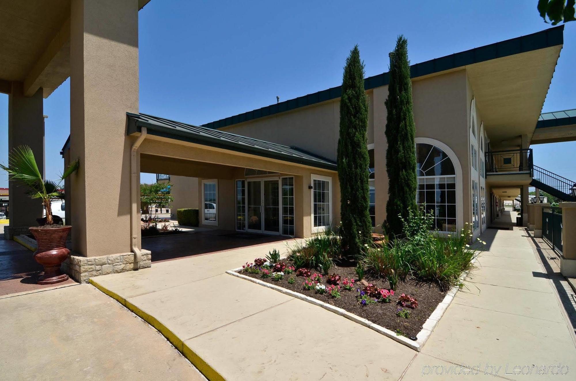 Best Western Marble Falls Inn Ngoại thất bức ảnh