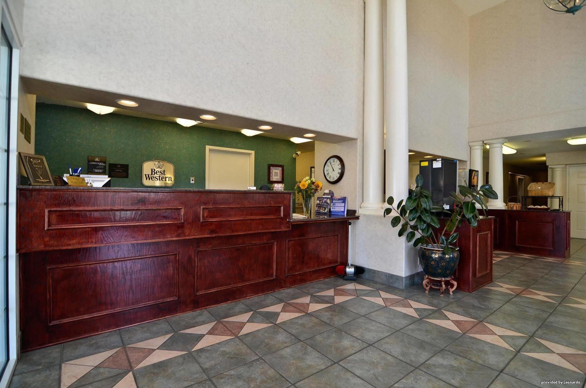 Best Western Marble Falls Inn Ngoại thất bức ảnh