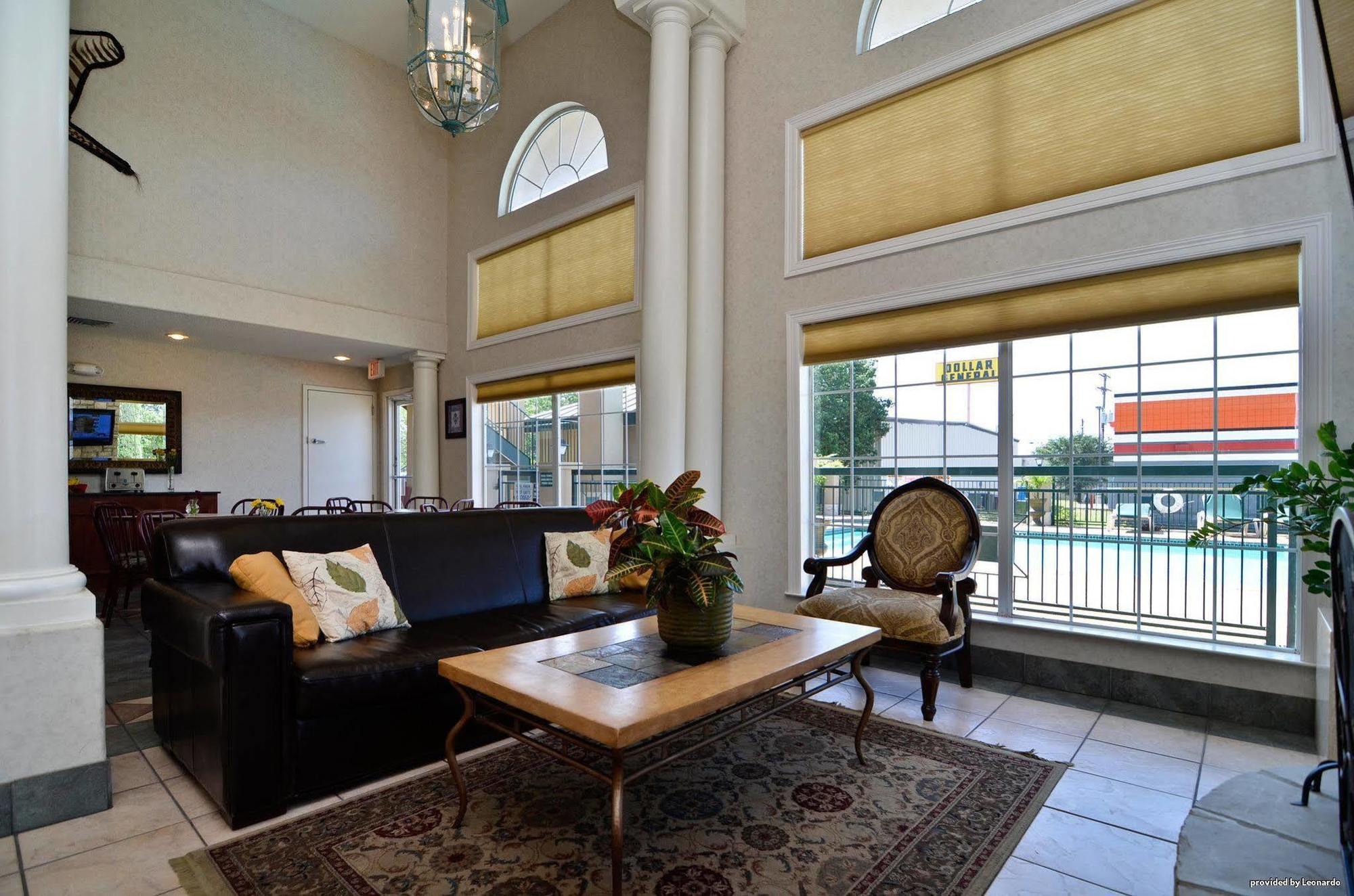 Best Western Marble Falls Inn Ngoại thất bức ảnh