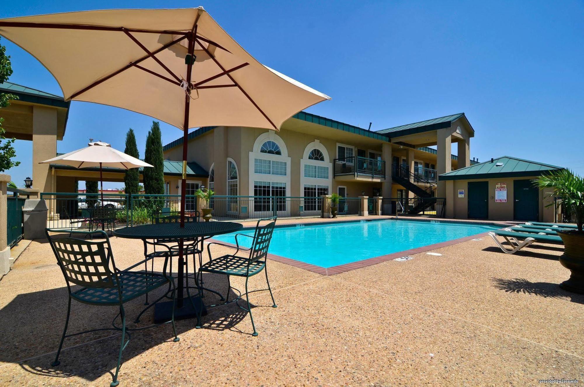Best Western Marble Falls Inn Ngoại thất bức ảnh