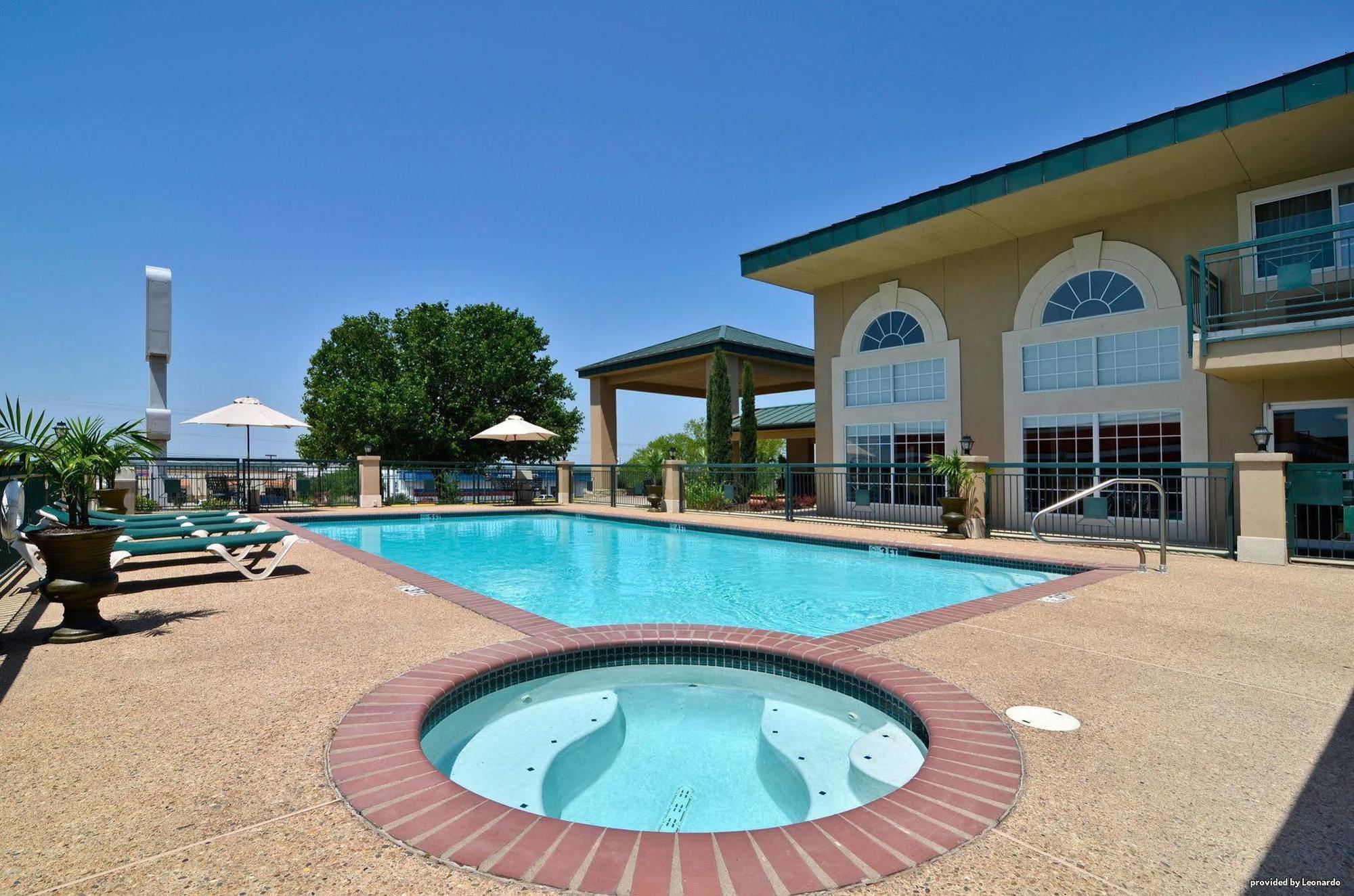 Best Western Marble Falls Inn Ngoại thất bức ảnh