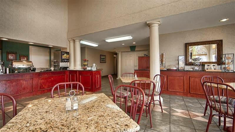 Best Western Marble Falls Inn Ngoại thất bức ảnh